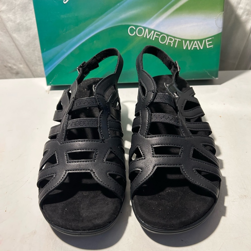 Easy street black vegan low 1” wedge heel sandals size 7.5wide NIB